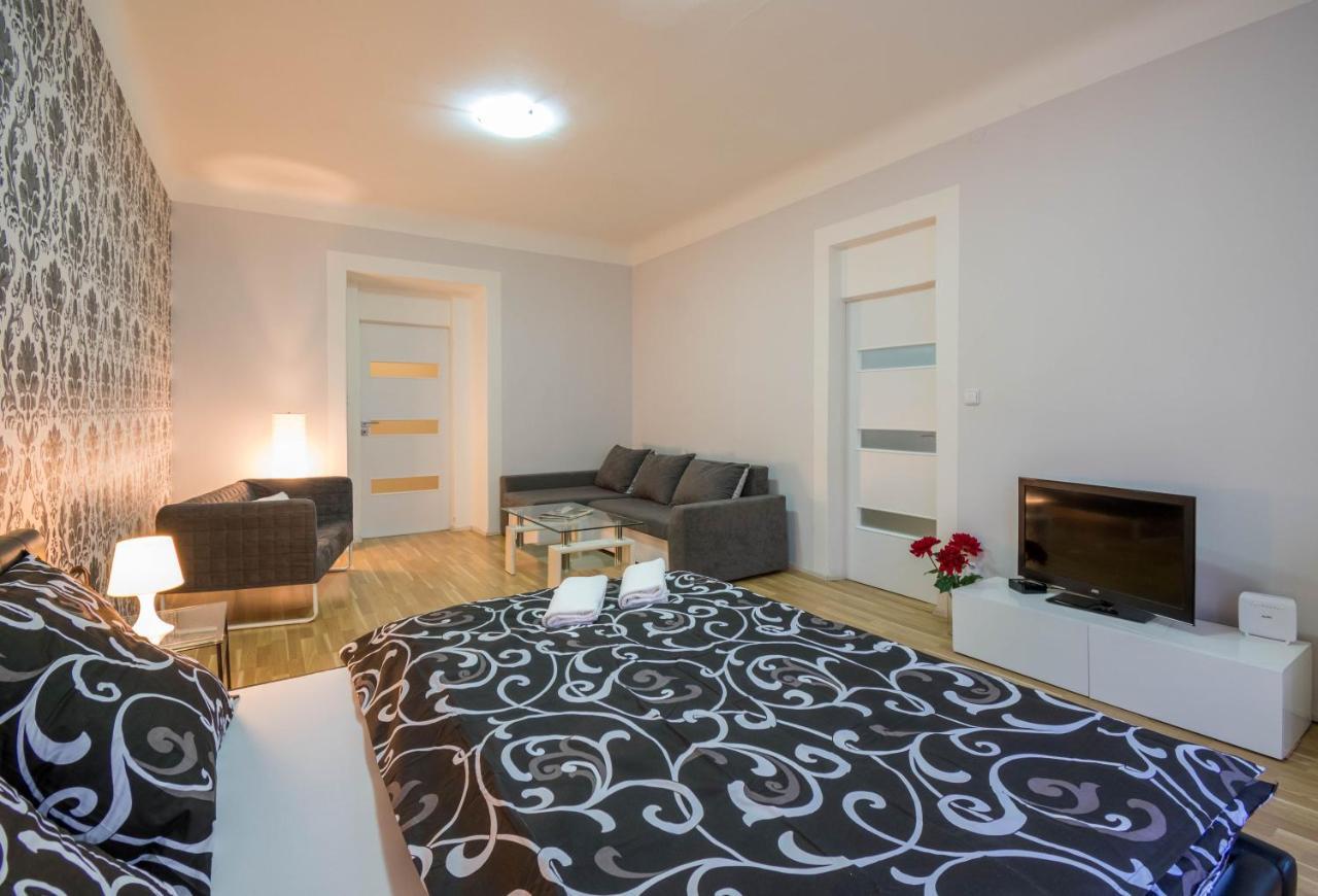 Chest Design Apartments Prag Exterior foto
