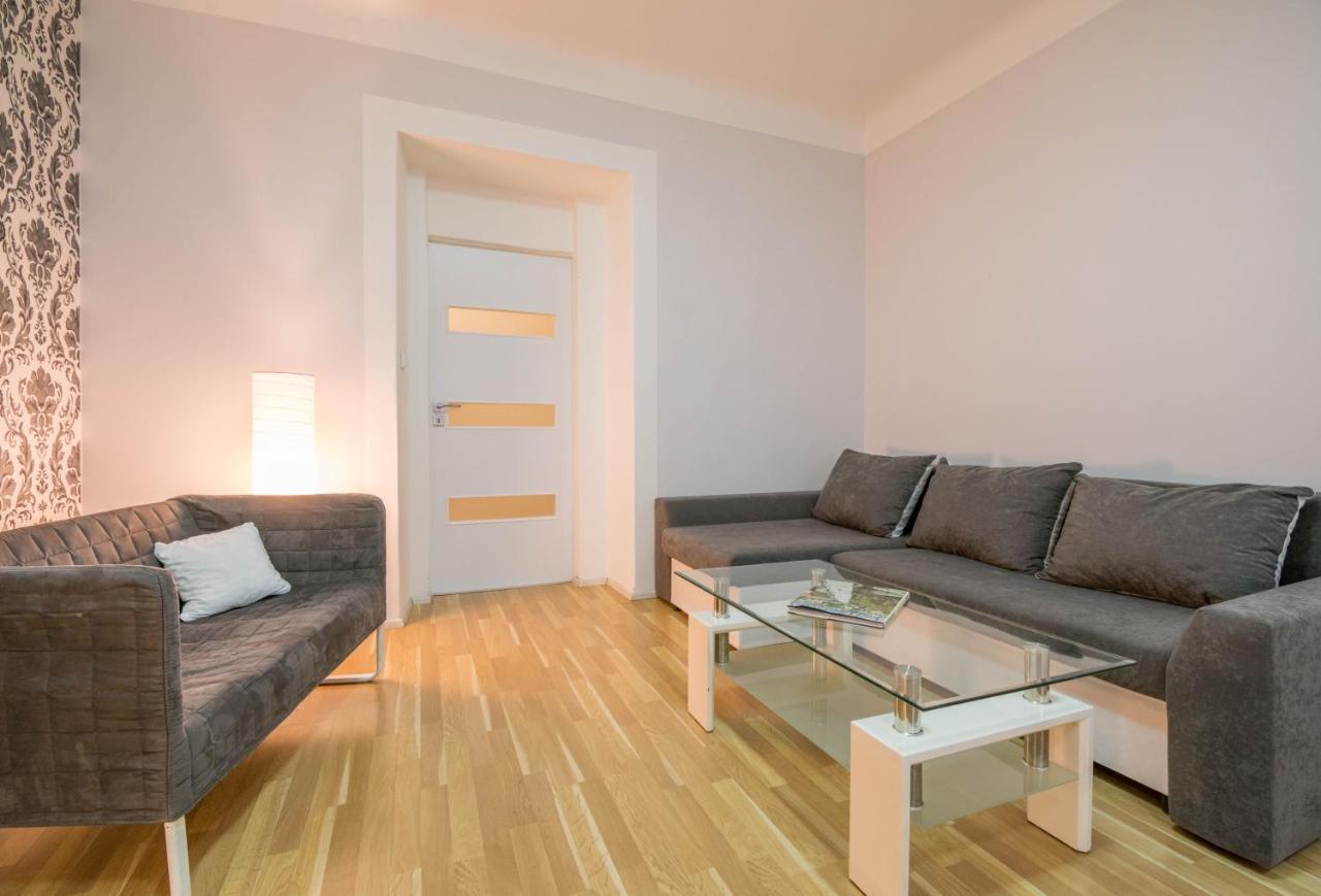 Chest Design Apartments Prag Exterior foto