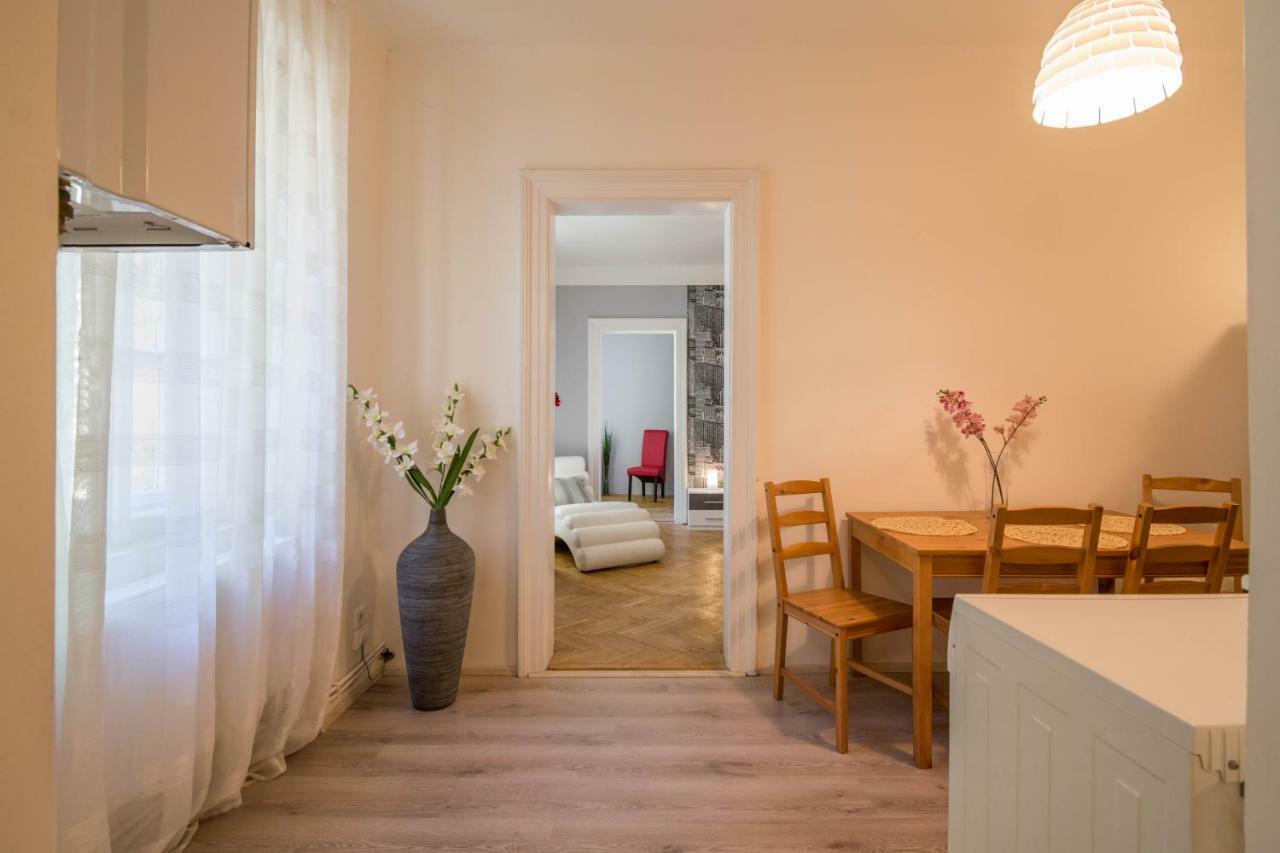 Chest Design Apartments Prag Exterior foto